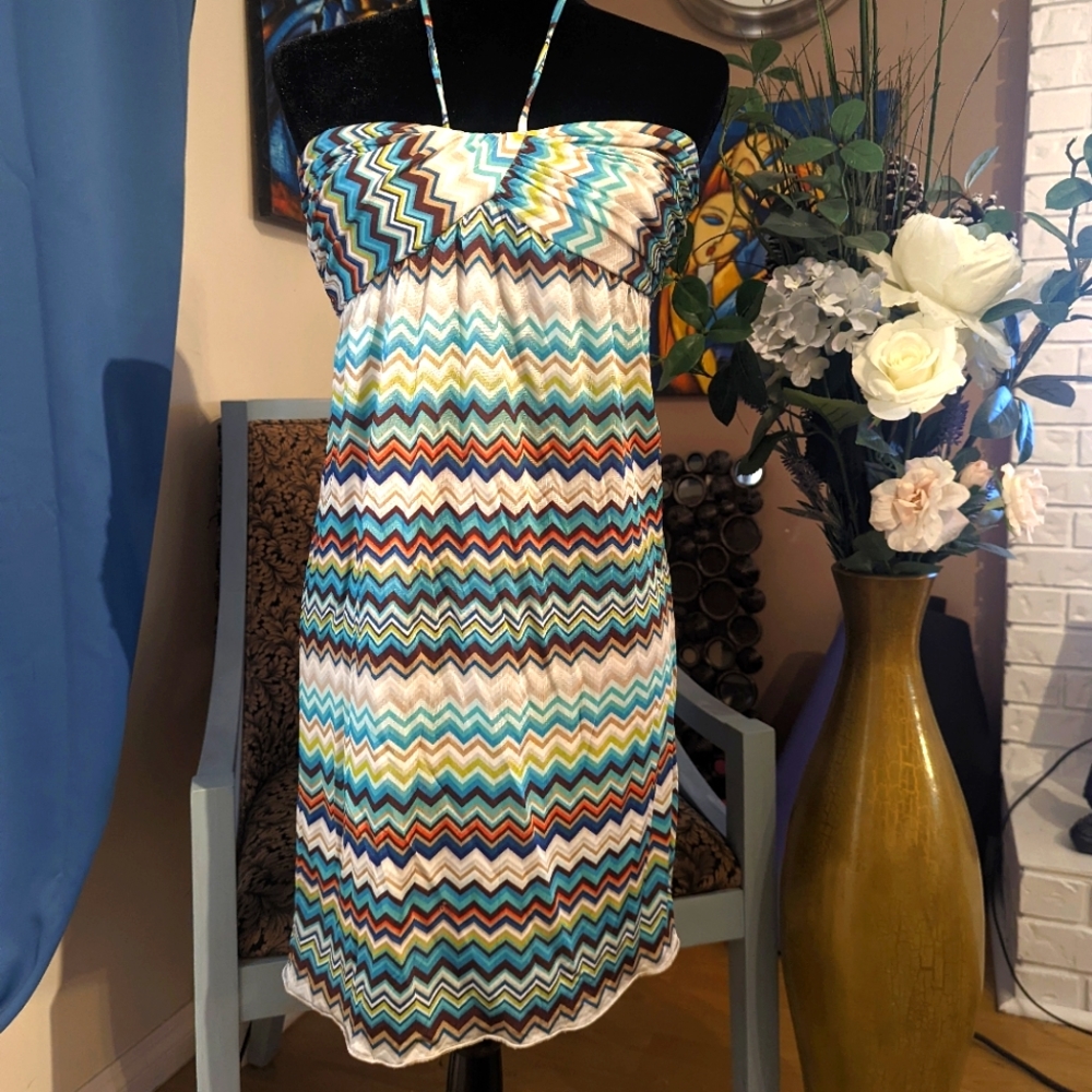 Boho Halter dress size 4 with -anti slip lining -see picture